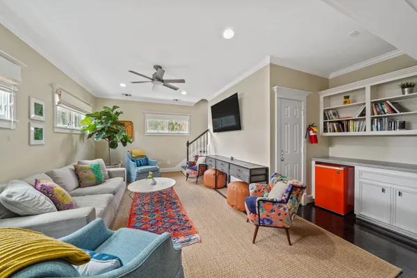 A colorful lounge space for comfort and creativity