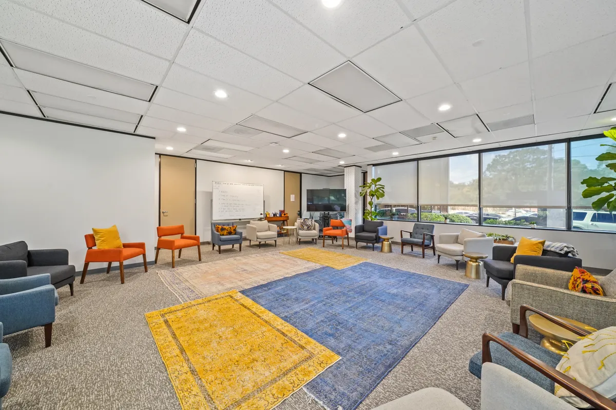 Luna Integrative Care Outpatient Office - View 1